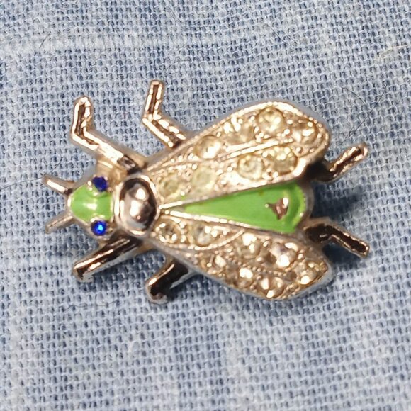 1950s Vintage Bug Pin with Clear Rhinestones and Green Enamel by Coro - Picture 3 of 5